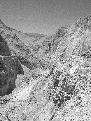 A view of the Martinez pit, looking west, with several veins of the system exposed in the highwall. This year Metallic has excavated a decline at Martinez to evaluate these veins and prepare for possible mining.