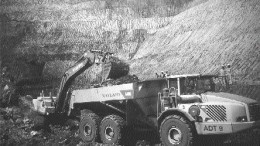 An excavator loads a haul truck at First Quantum Minerals' Lonshi open pit mine in southeastern Katanga. Waste and ore at Lonshi are easily rippable.