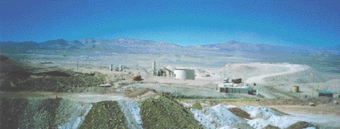 A view of Meridian Gold's flagship El Peon gold-silver mine in Chile, one of the lowest-cost gold mines in the world.