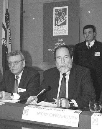 Nicky Oppenheimer at a meeting of the World Diamond Council in 2002.