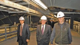 The Right Stuff (from left): Inco president Peter Jones, Inco CEO Scott Hand and Don Stevens, operations manager with Inco subsidiary Voisey's Bay Nickel, at the opening of the company's hydrometallurgical demonstration plant in Argentia, Nfld. Inco hopes hydromet processing technology will eventually replace conventional smelting for Voisey's Bay nickel concentrates. Freelance writer Virginia Heffernan takes a closer look at the most anticipated launch of a Canadian mine in years.Full story on page 2.