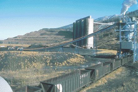 The Elkview coal mine loadout facility in the Elk Valley area of southeastern British Columbia, 15 km from Sparwood. Teck Cominco owns a 39% interest in Elkview through the Elk Valley Coal Partnership, which settled most of its 2006 coal contracts at an average price of US$107 per tonne, versus US$122 in 2005.TECK COMINCO