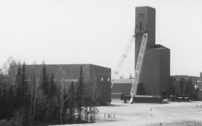 BY JOHN CUMMINGA view of the headframe above the LaRonde mine's Penna shaft, taken during the sinking of the shaft in the late 1990s.