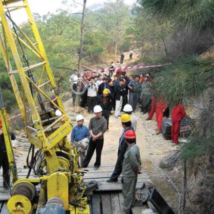 MINCO MINING AND METALSVisitors tour Minco Silver's Fuwan silver project.