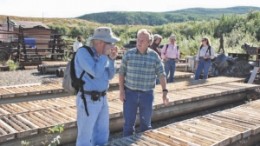 International Tower Hill Mines president and CEO Jeff Pontius (right) discusses drill core with Bob Moriarty at the Livengood project in Alaska.