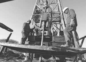 Drillers at work at CIC Energy's Mmamabula coal field, in Botswana, where resources have climbed by 28% to 2.93 billion tonnes. The company is planning an electricity generating station, coal export facility, and coal-to-hydrocarbon conversion plant at Mmamabula.