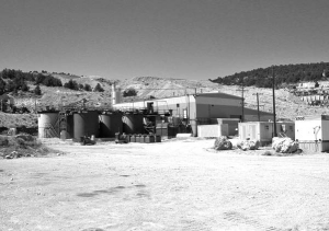 Great Basin Gold is purchasing Metallic Ventures Gold's Esmeralda processing plant in central Nevada, to process ore from its Hollister gold project, 460 km northeast.