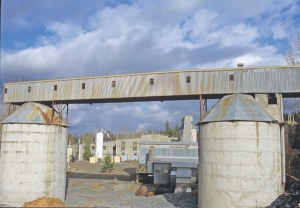 The coarse ore storage bins at Teck's Pend Oreille zinc mine, in northeastern Washington state. The company is shutting down the operation -- which hasn't been profitable for two years -- in February.