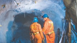 Sampling underground at Shore Gold's Star diamond project, in east-central Saskatchewan.