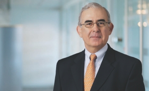 Diego Hernandez, former president of BHP Billiton's base metals division, has joined Chile's state-owned copper miner Codelco as CEO.