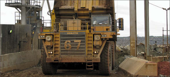 A dump truck at First Quantum Minerals' Kansanshi copper-gold mine in Zambia, 10 km north of the town of Solwezi. Photo by First Quantum Minerals