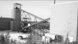 Facilities at the past-producing Puffy Lake gold mine in Manitoba, part of Auriga Gold's Maverick project. Photo by Auriga Gold
