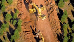 Digging TransCanada's Keystone pipeline. Photo by TransCanada