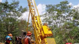 Drillers at Unigold's Candelones target at its Neita gold project in the Dominican Republic. Photo by Unigold