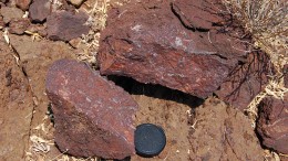 Rocks showing carbonatite intrusion with abundant fluorite from Namibia Rare Earths' Lofdal project. Source: Namibia Rare Earths