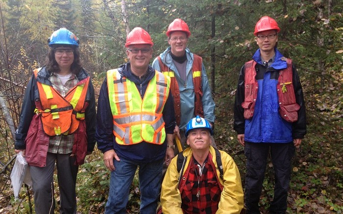 From left to right: Mary Stalker, Project Manager; Roger Walsh, President; Pat Pope, Consulting Geologist; Gary Wong, Consulting Geologist; and Dave Gliddon,  Consulting Geologist. Source: Rapier Gold