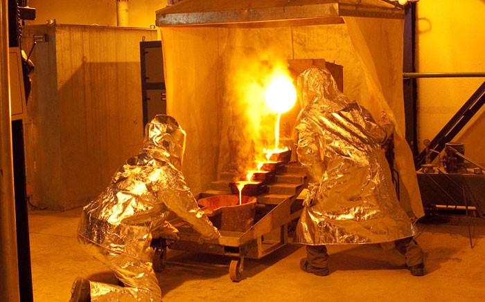 A gold pour at Nevsun's Bisha mine in Eritrea. Credit: Nevsun Resources.