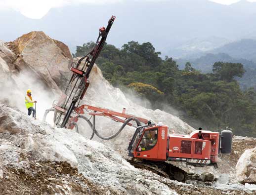 Workers drilling at Inmet Mining's Cobre Panama copper project in Panama. Source: Inmet Mining