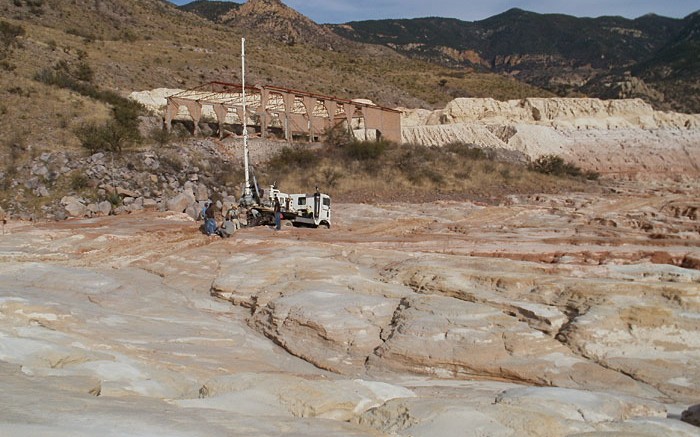 Workers drill into a tailings dump on El Tigre Silver's eponymous silver-gold project in Mexico's Sonora state. Source: El Tigre Silver