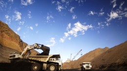 Equipment at Glencore Xstrata's 55%-owned Newlands coal mine in Queensland, Australia. Source: Glencore Xstrata