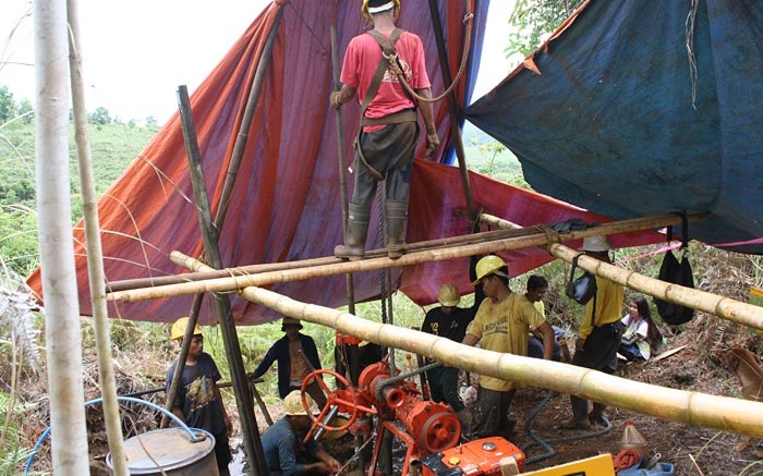 Drillers work at Mindoro Resources and TVI Pacific's Agata nickel laterite project in the Philippines. Source: Mindoro Resources