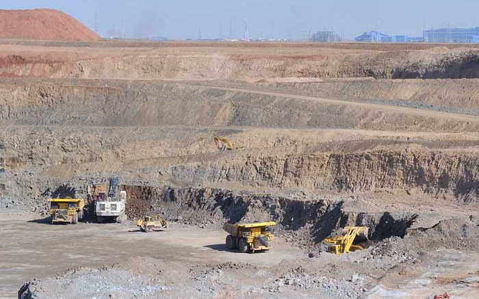 Mining equipment  at Turquoise Hill's  Oyu Tolgoi copper-gold mine in Mongolia. Source: Turquoise Hill Resources