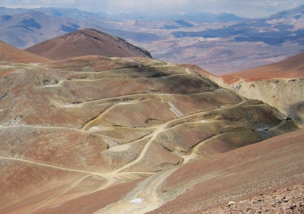 Looking south towards the Crux Zone at Atacama Pacific Gold's Cerro Maricunga Oxide gold deposit in northern Chile. Credit: Atacama Pacific Gold