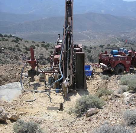 Drillers at Rye Patch Gold's Lincoln Hill gold-silver project in Nevada, 160 km northeast of Reno. Credit: Rye Patch Gold