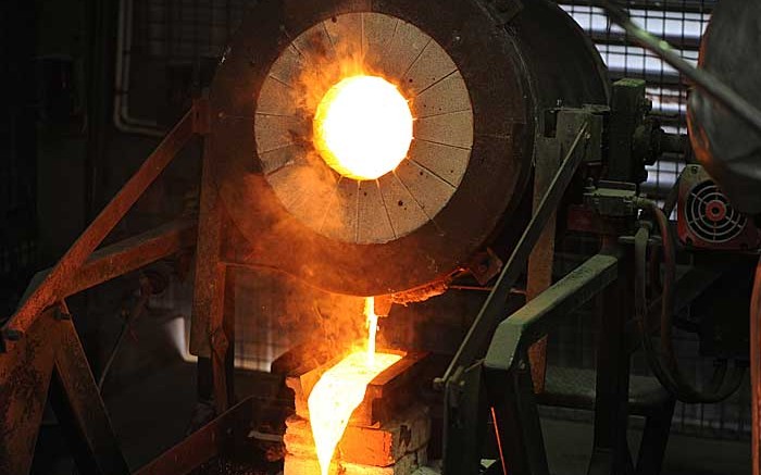 Pouring gold dor at Crocodile Gold's Union Reefs mill in Australia. Credit: Crocodile Gold