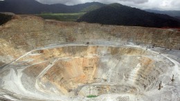 The Batu Hijau mine, a joint venture between Newmont, three Indonesian corporations, and a Japanese firm jointly known as PTNNT. Credit: Newmont Mining