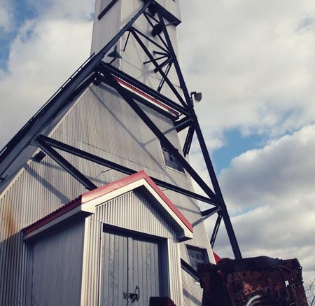 The historic headframe at Premier Gold's Hardrock project, 250 km northeast of Thunder Bay, Ontario. Credit: Premier Gold Mines