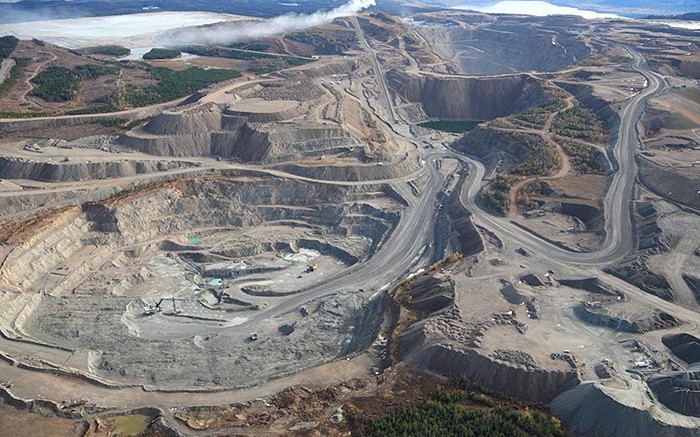 Thompson Creek Metals' Endako molybdenum mine, 190 km west of Prince George, British Columbia. Credit: Thompson Creek Metals