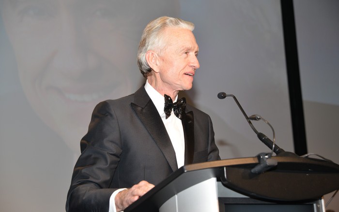 Inductee Ian Telfer speaks off-the-cuff to attendees at the Canadian Mining Hall of Fame's induction dinner in Toronto last month. Credit: Canadian Mining Hall  of Fame