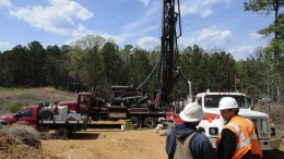 A drill crew at Romarco Minerals' Haile gold property 5 km due northeast of the town of Kershaw, South Carolina. Credit: Romarco Minerals