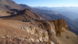 A drill rig on the discovery hole at Barrick Gold's Alturas gold project in Chile. Credit: Barrick Gold