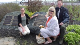 At the ceremonial unveiling in Bathurst, N.B., of a plaque honouring geologist Ben Baldwin, from left: Baldwin's wife Inka Milewski, daughter Carolyn Evans and son-in-law Beric Evans. Photo by Richard Mann