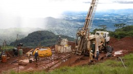 A drill crew at Rio Tinto's Simandou iron ore project in Guinea. Credit: Rio Tinto.