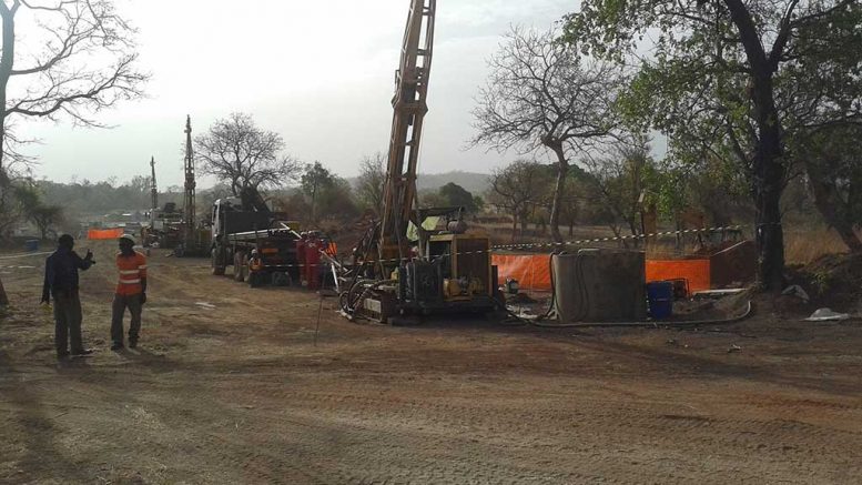 Workers and equipment at Teranga Gold's Banfora gold project in Burkina Faso. Credit: Teranga Gold