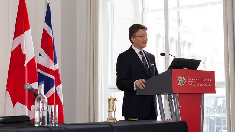 Barrick Gold president Kelvin Dushnisky accepts The Northern Miner Lifetime Achievement Award on behalf of Peter Munk at the Canadian Mining Symposium in London. Photo by Martina Lang.