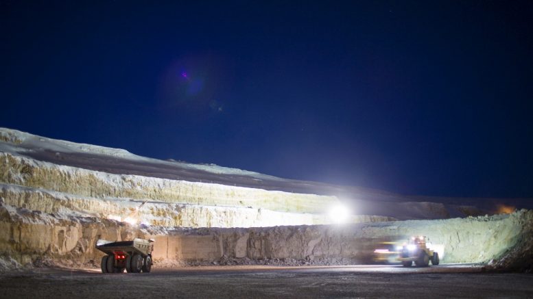 Canadian First Nation challenges DeBeers' mine waste plans