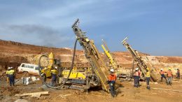 Hummingbird forced to delay commercial production at Guinea gold mine