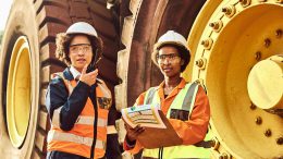 Women in Mining Adobe Stock By Magnifical