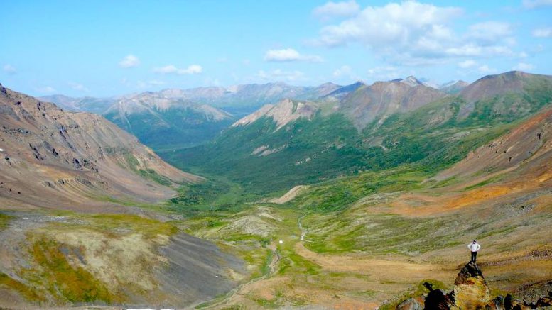 Summit Royalty to go public in deal with Eagle Royalties