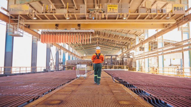 Glencore’s copper drops 11% as Rio takeover deadline looms